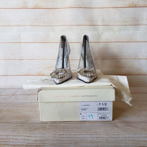 Good American Cinderella Crystal Jeweled Point Toe Clear Translucent Pumps - Picture 13 of 15